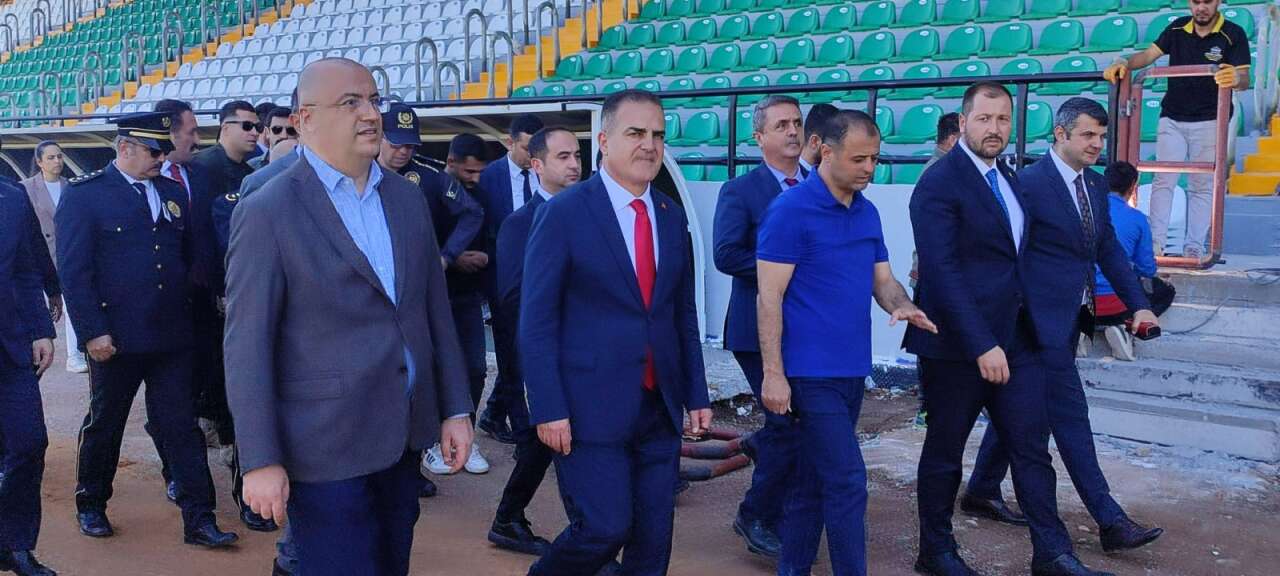 Muğla Valisi Dr. İdris Akbıyık: “Stadyum Pazar Günkü Maça Hazır” 4